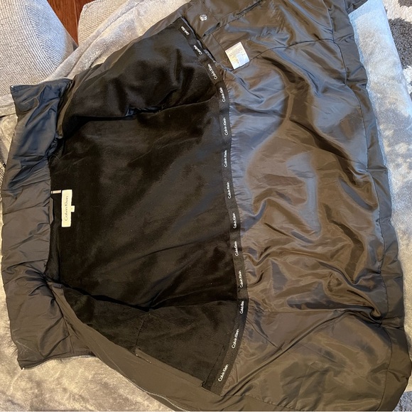 Calvin Klein winter jacket - Picture 2 of 2